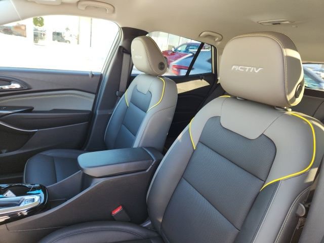 2026 Chevrolet Trax Activ - Photo 10