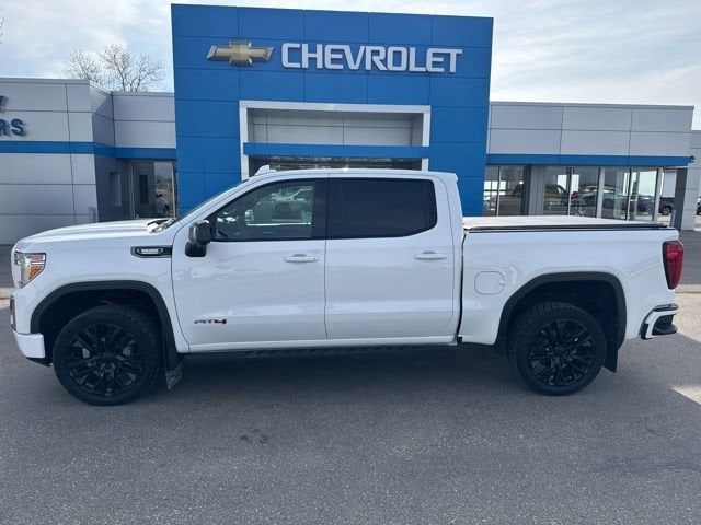 2022 GMC Sierra 4WD Crew Cab Short Box AT4's photo