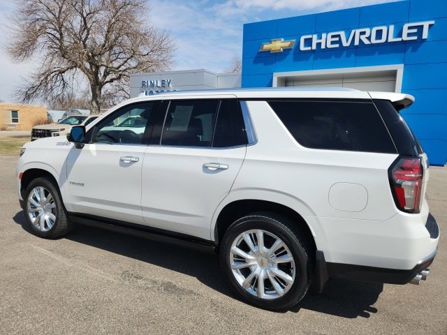 2021 Chevrolet Tahoe High Country photo 3
