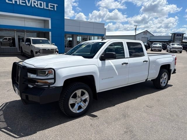Used 2018 Chevrolet Silverado 1500 Custom with VIN 3GCUKPEC1JG497290 for sale in Finley, ND
