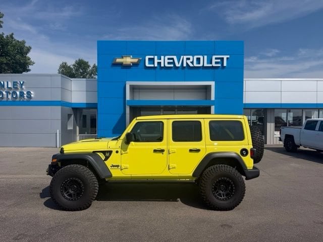 2023 Jeep Wrangler SUV 