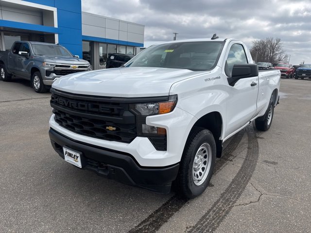 2025 Chevrolet Silverado 1500 photo 2