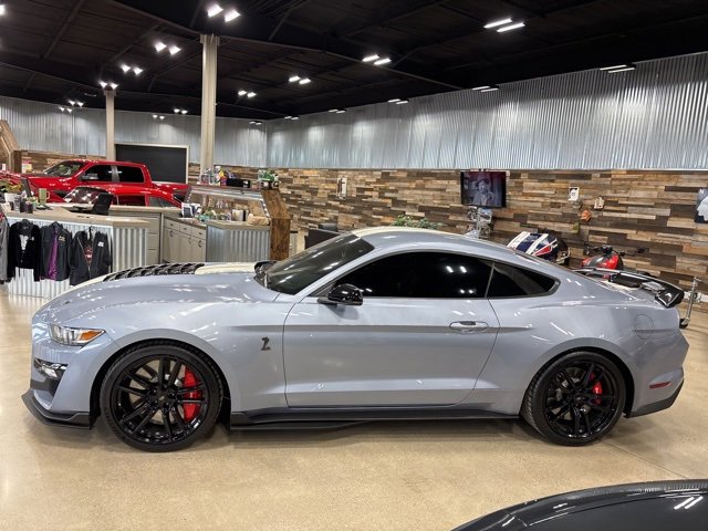 2022 Ford Mustang Coupe 