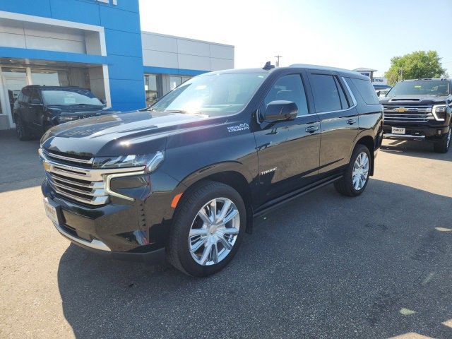 Used 2024 Chevrolet Tahoe High Country with VIN 1GNSKTKL0RR111918 for sale in Crookston, Minnesota