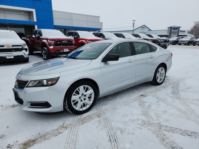 Used 2016 Chevrolet Impala 1FL with VIN 2G11X5SA3G9111136 for sale in Crookston, Minnesota