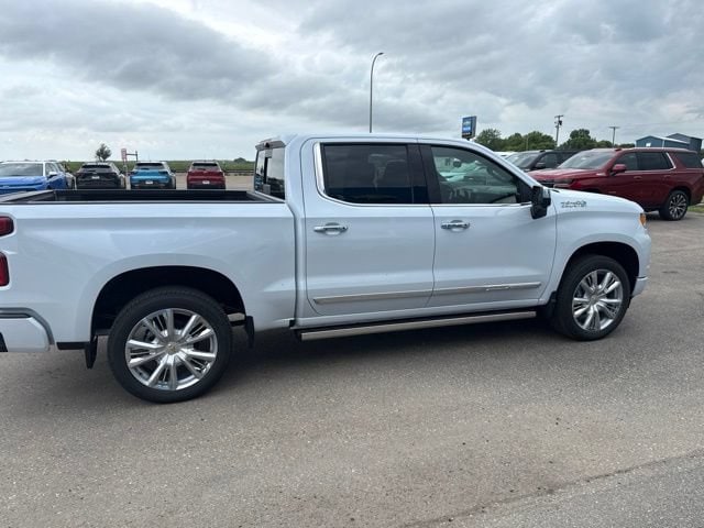 2026 Chevrolet Silverado 1500 High Country - Photo 8