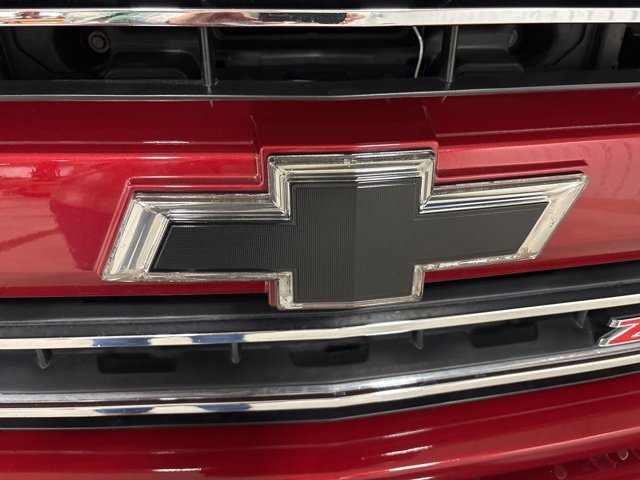 2018 Chevrolet Silverado 1500 LTZ photo 3