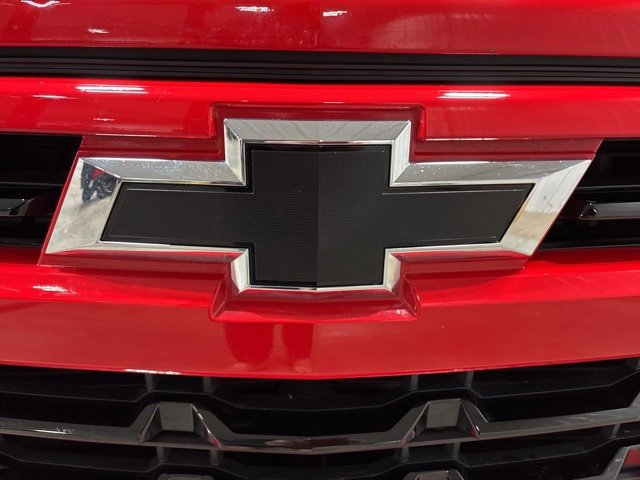 2023 Chevrolet Silverado 1500 RST photo 3