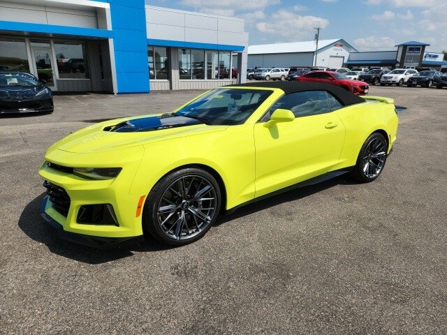 Used 2021 Chevrolet Camaro ZL1 with VIN 1G1FK3D62M0135399 for sale in Crookston, Minnesota