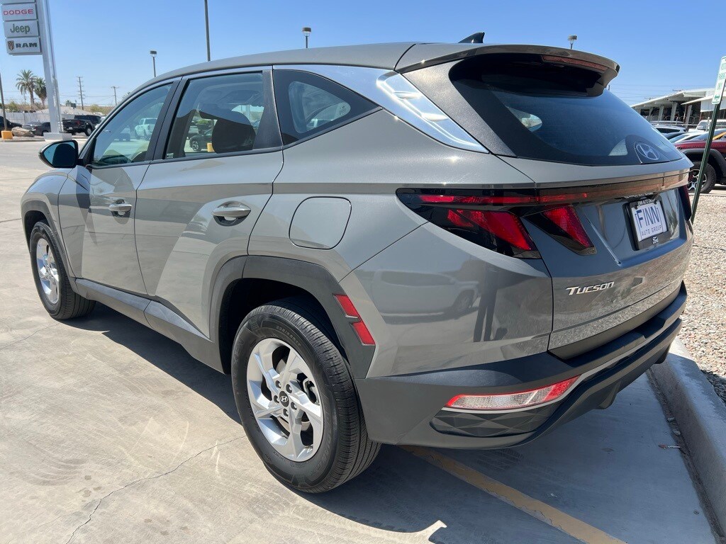 2024 Hyundai Tucson SE photo 3