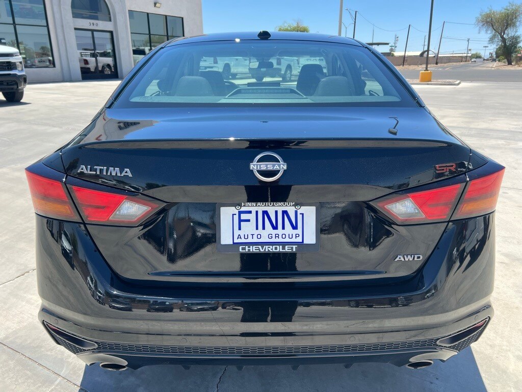 2024 Nissan Altima 2.5 SR photo 4