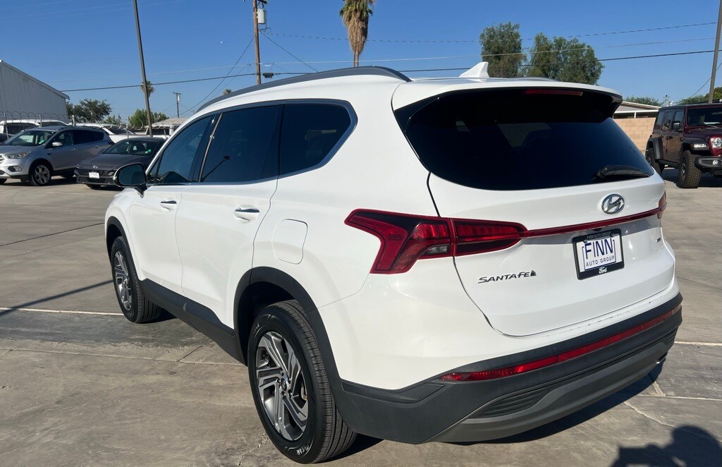 2023 Hyundai Santa Fe SEL photo 3