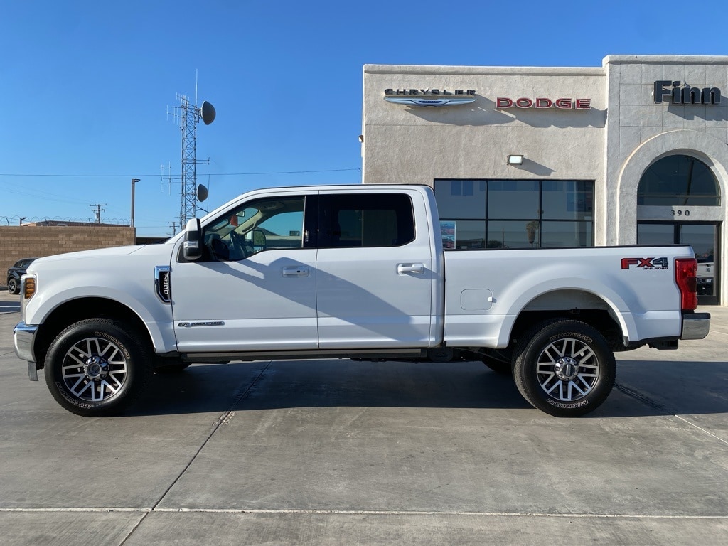 Used 2019 Ford F-250 Super Duty Lariat with VIN 1FT7W2BT0KEC58475 for sale in Blythe, CA