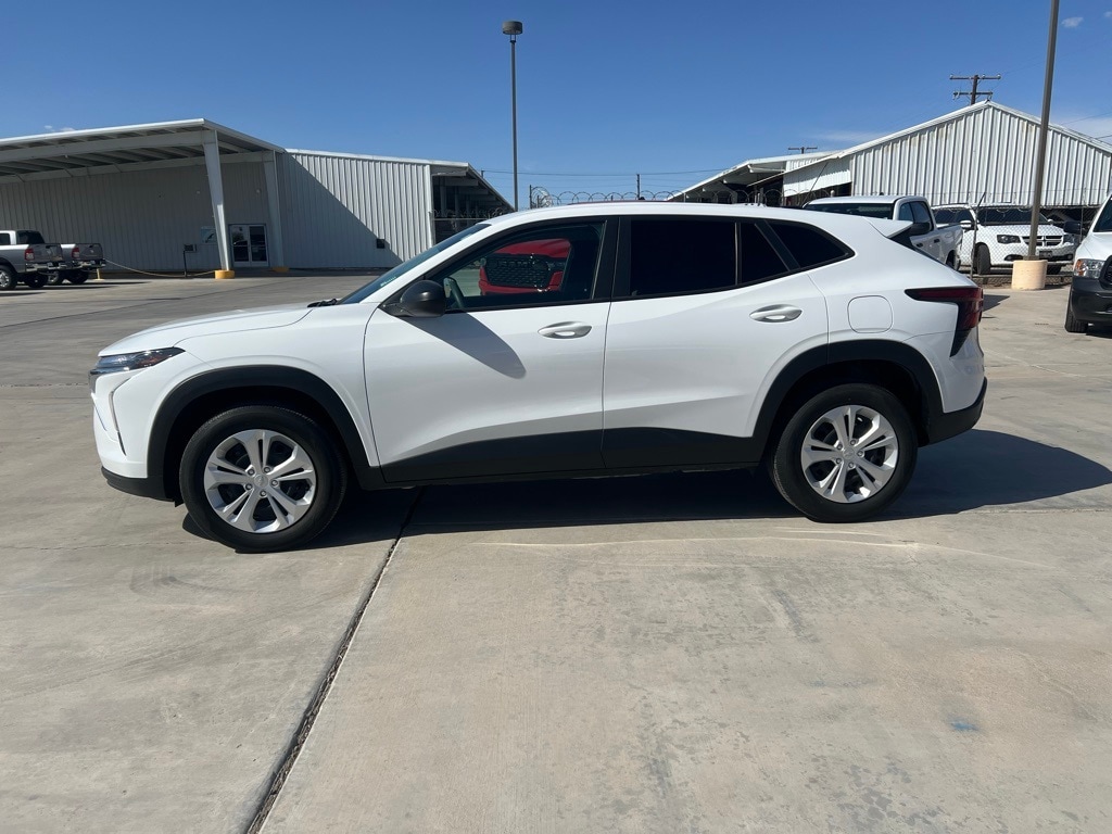 Used 2024 Chevrolet Trax LS with VIN KL77LFE20RC106668 for sale in Blythe, CA