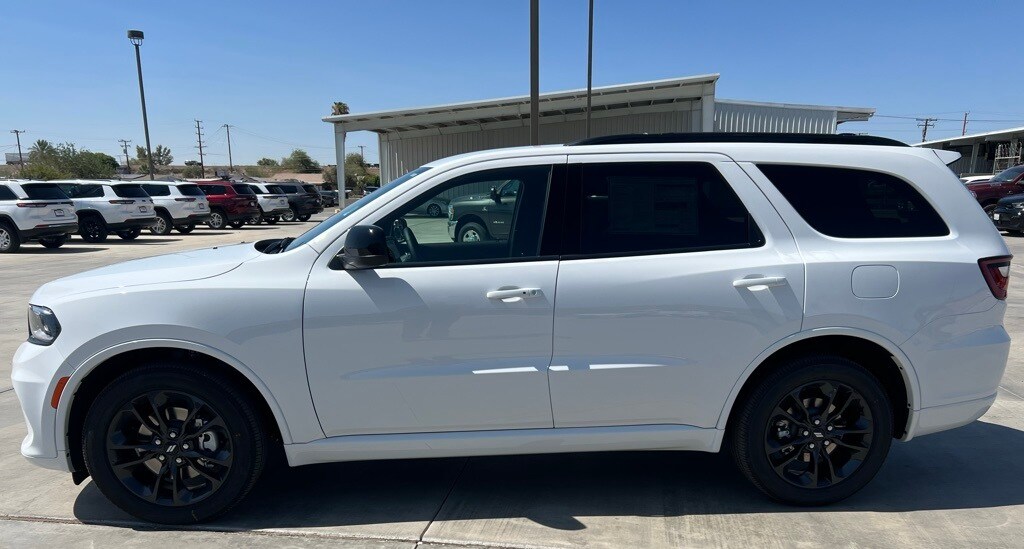 2025 Dodge Durango GT photo 2