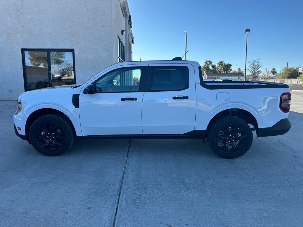 2025 Ford Maverick XLT photo 2