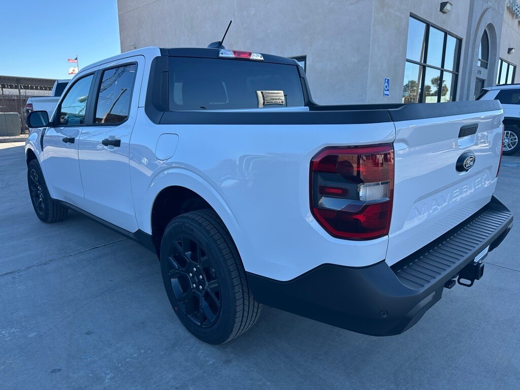 2025 Ford Maverick XLT photo 3