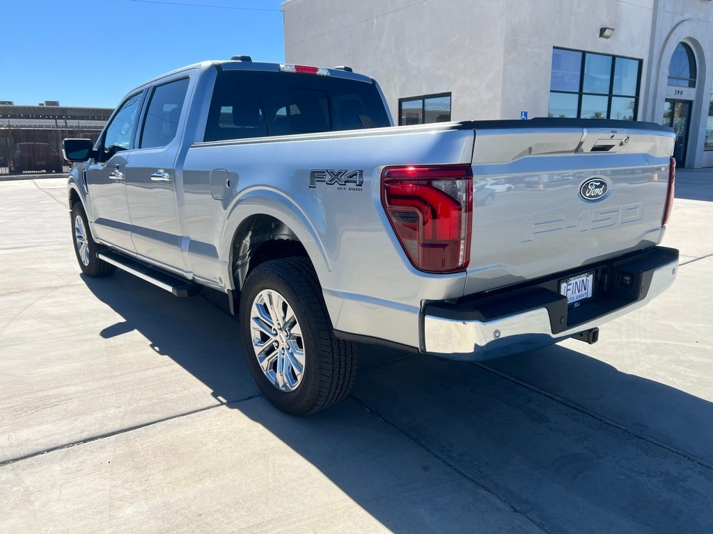 New 2025 Ford F-150 Lariat TRUCK
