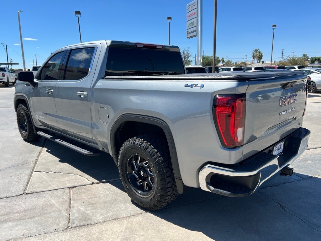 2024 Gmc Sierra 1500 SLE photo 2