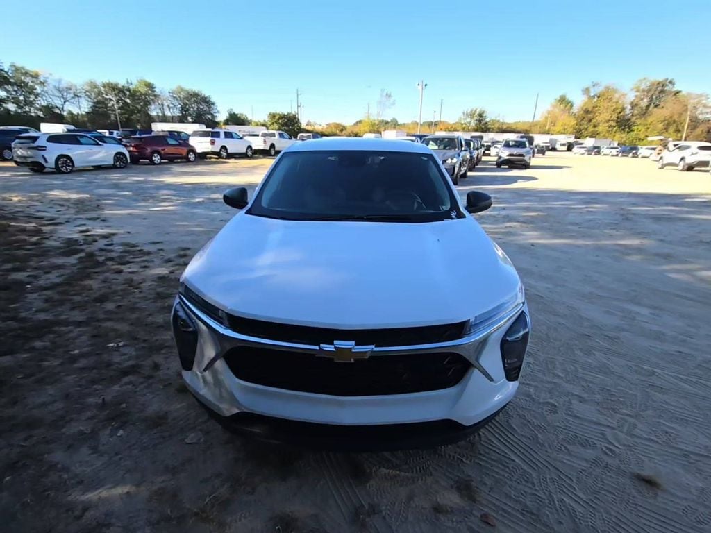 Used 2025 Chevrolet Trax LS SUV