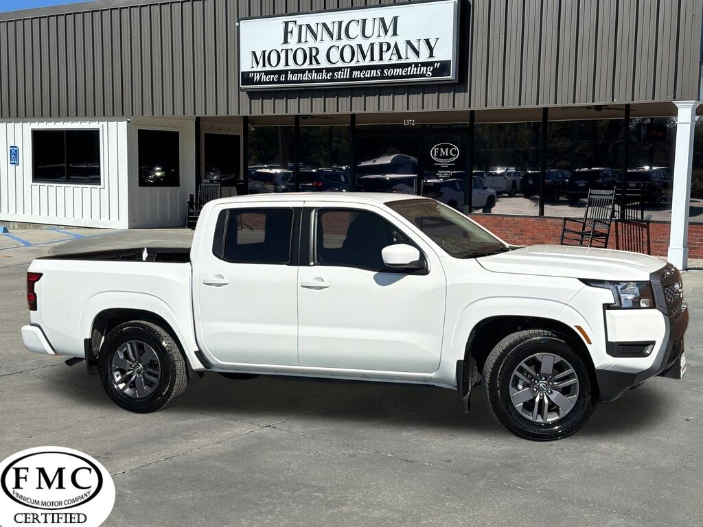 Used 2025 Nissan Frontier SV Truck Crew Cab