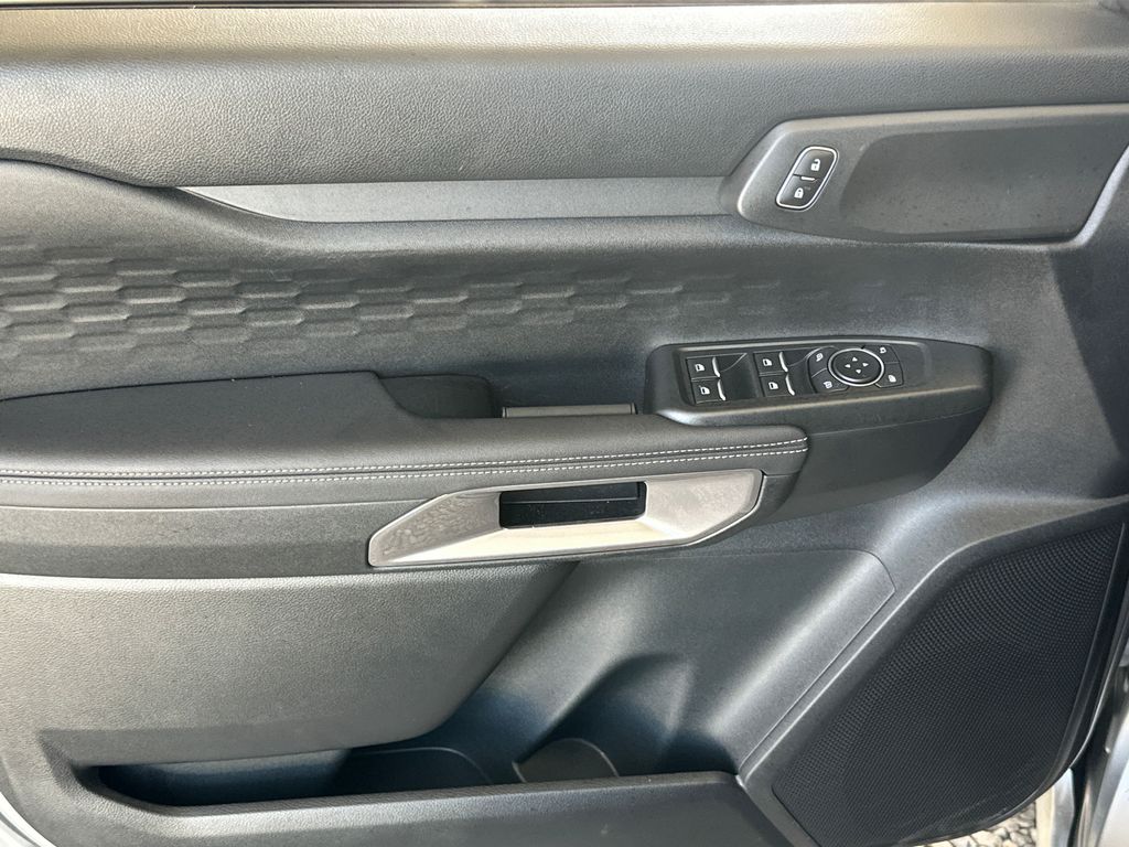 2024 Ford Ranger XLT photo 3