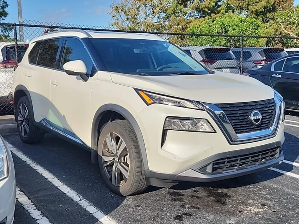 Used 2023 Nissan Rogue SL SUV