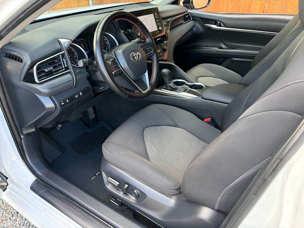 2024 Toyota Camry LE photo 2