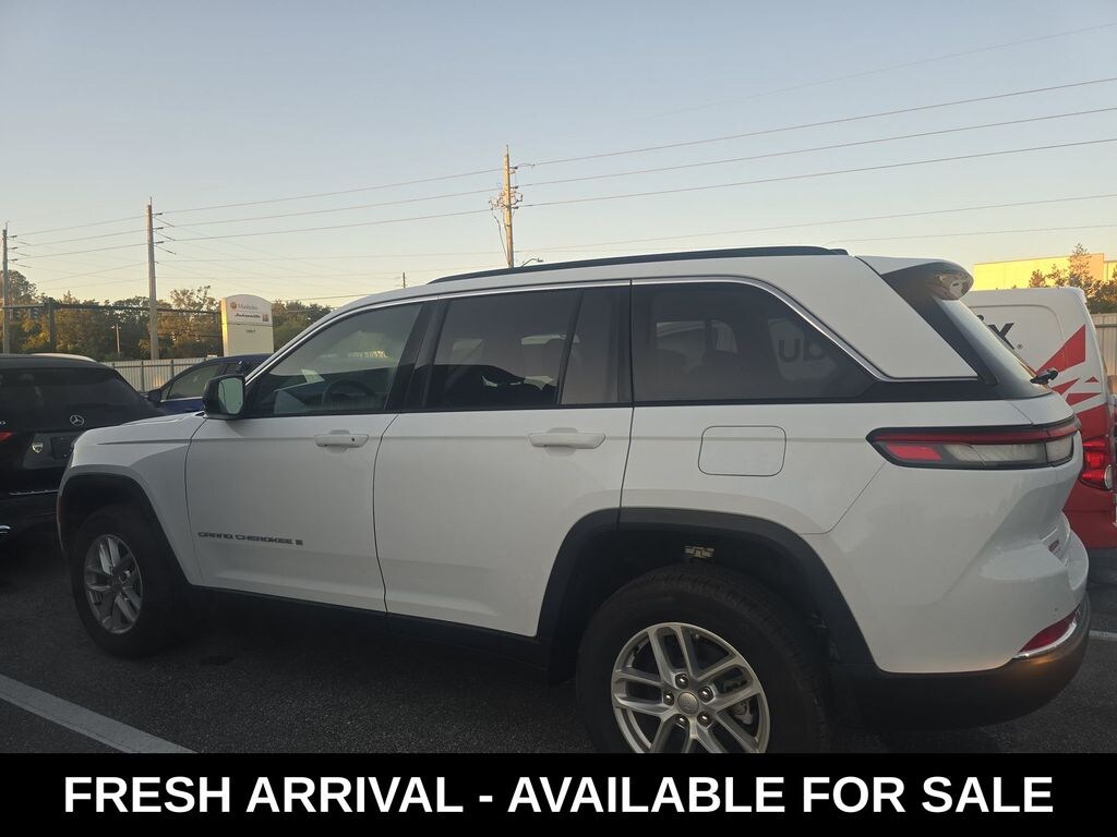 Used 2025 Jeep Grand Cherokee Laredo SUV