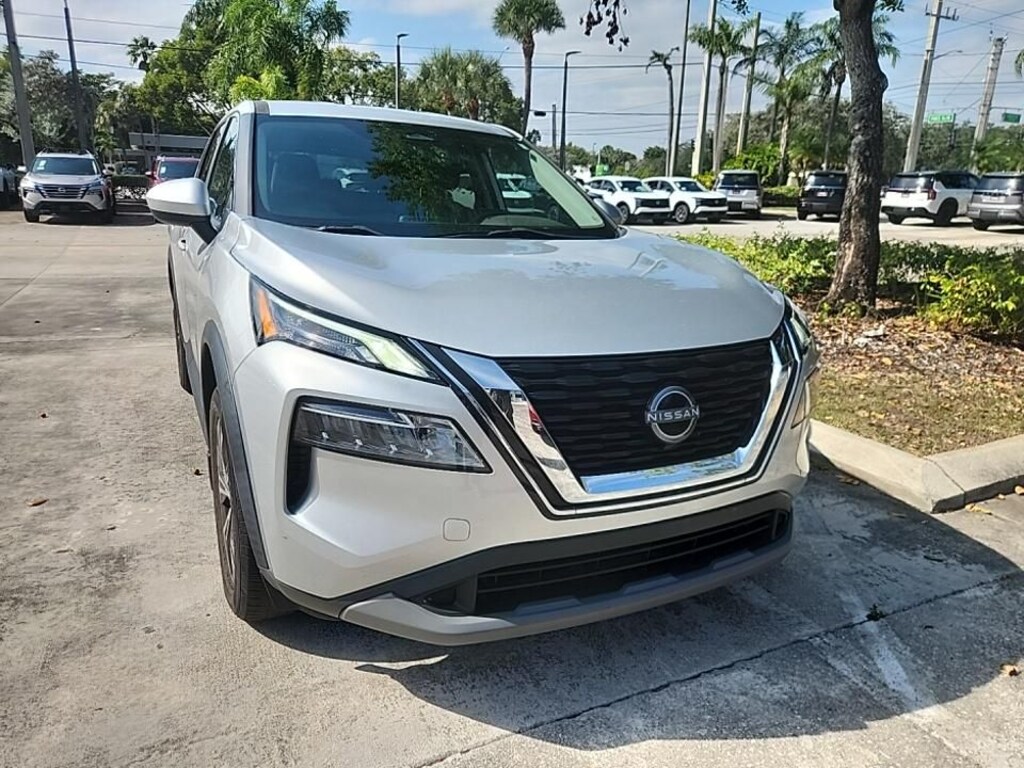 Used 2023 Nissan Rogue SV SUV