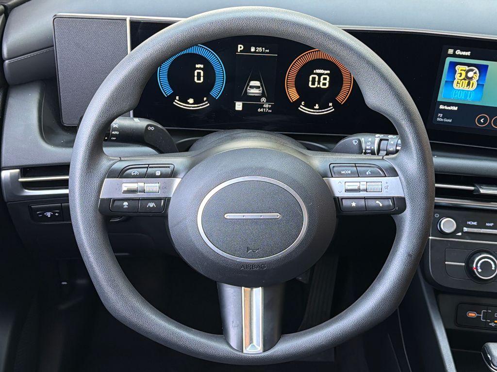 2025 Hyundai Tucson SE photo 3