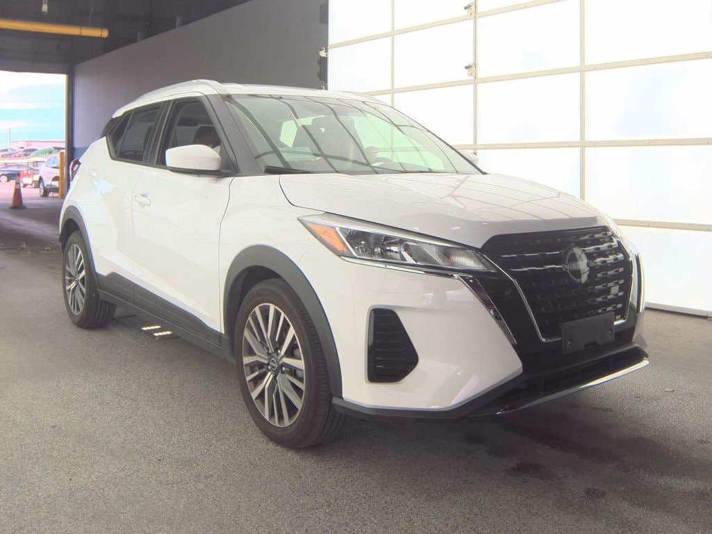 Used 2024 Nissan Kicks SV SUV
