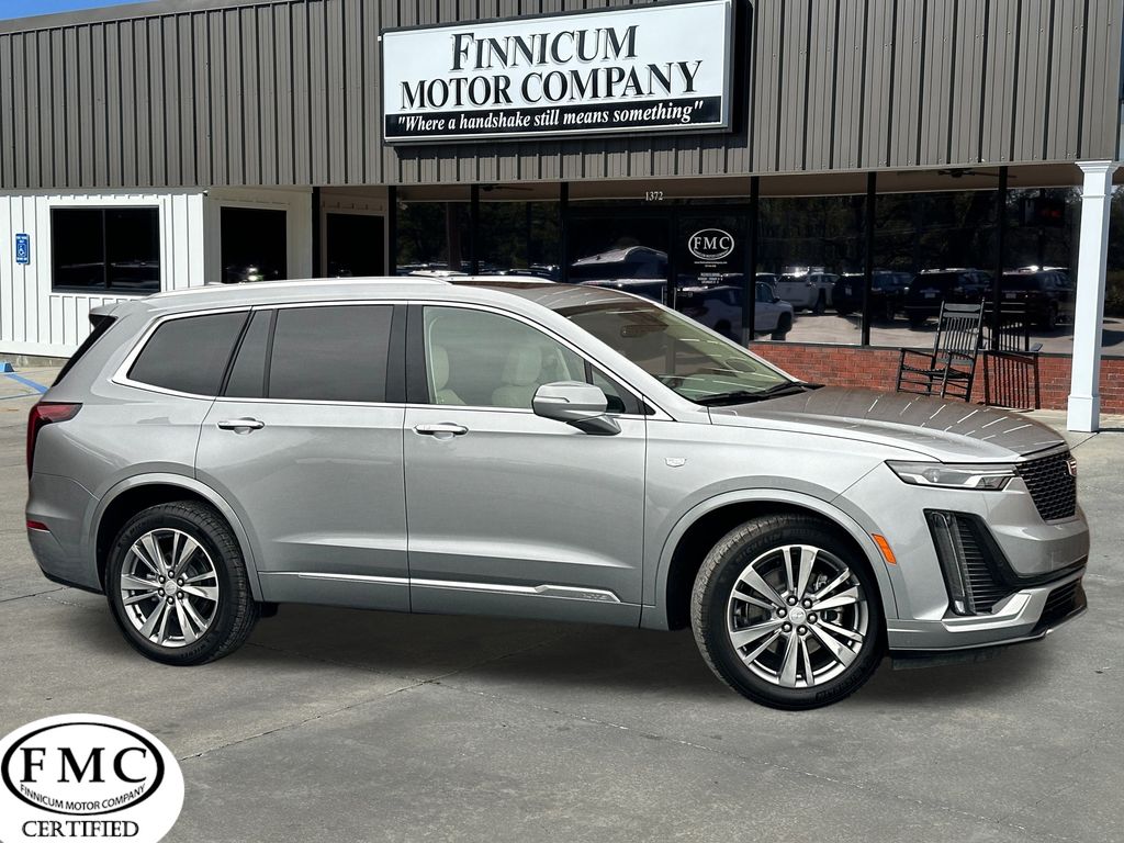 2025 Cadillac XT6 Premium Luxury's photo