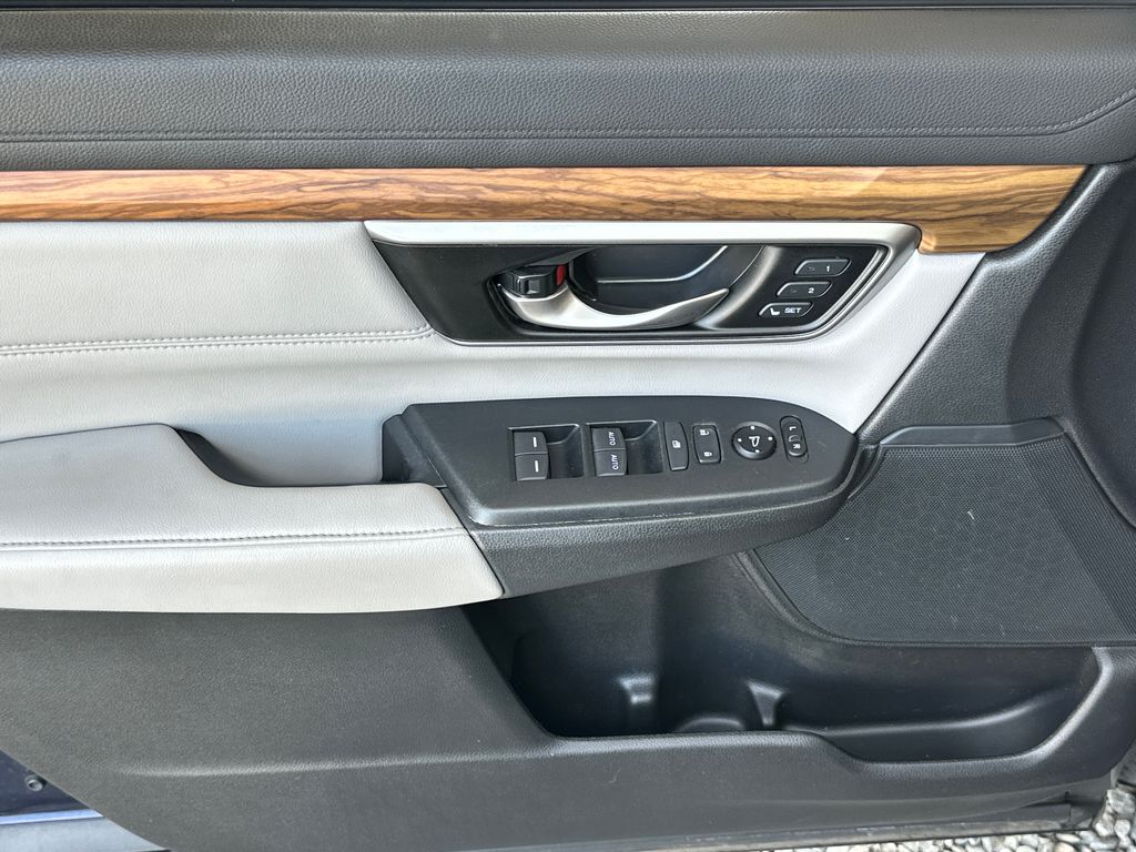 2019 Honda CR-V EX-L photo 2
