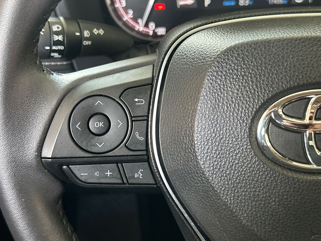 2025 Toyota RAV4 XLE Premium photo 3