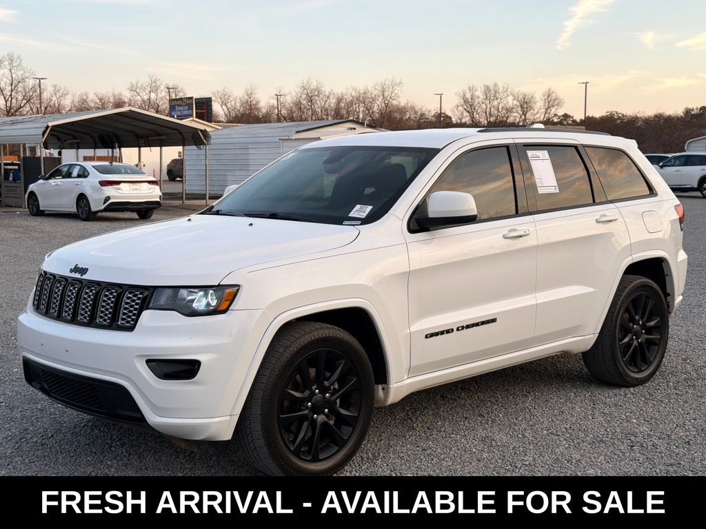 Used 2019 Jeep Grand Cherokee Altitude SUV