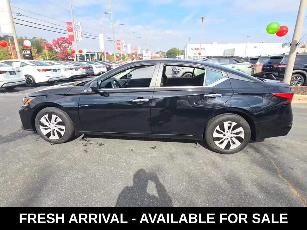 2025 Nissan Altima 2.5 S photo 3