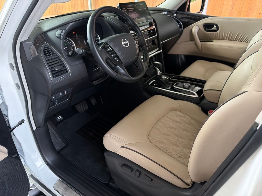 Used 2024 Nissan Armada Platinum SUV