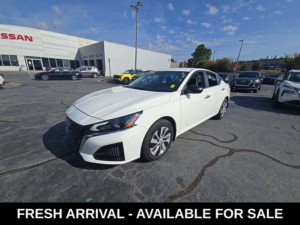 2025 Nissan Altima 2.5 S photo 2