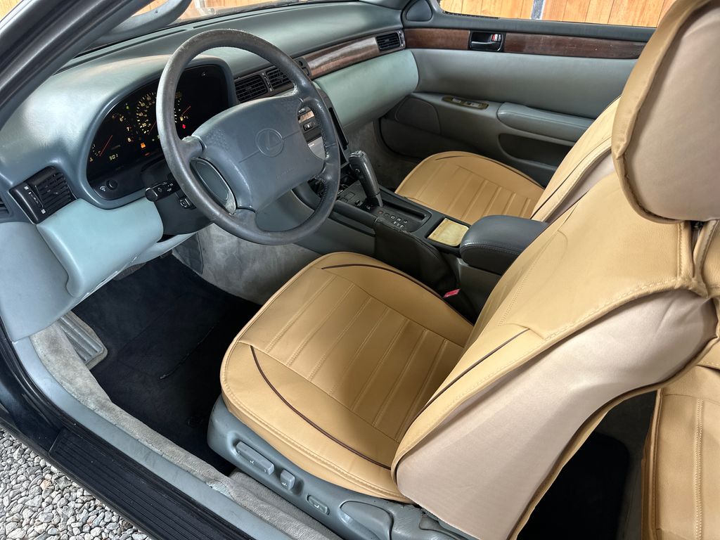 1992 Lexus SC photo 2