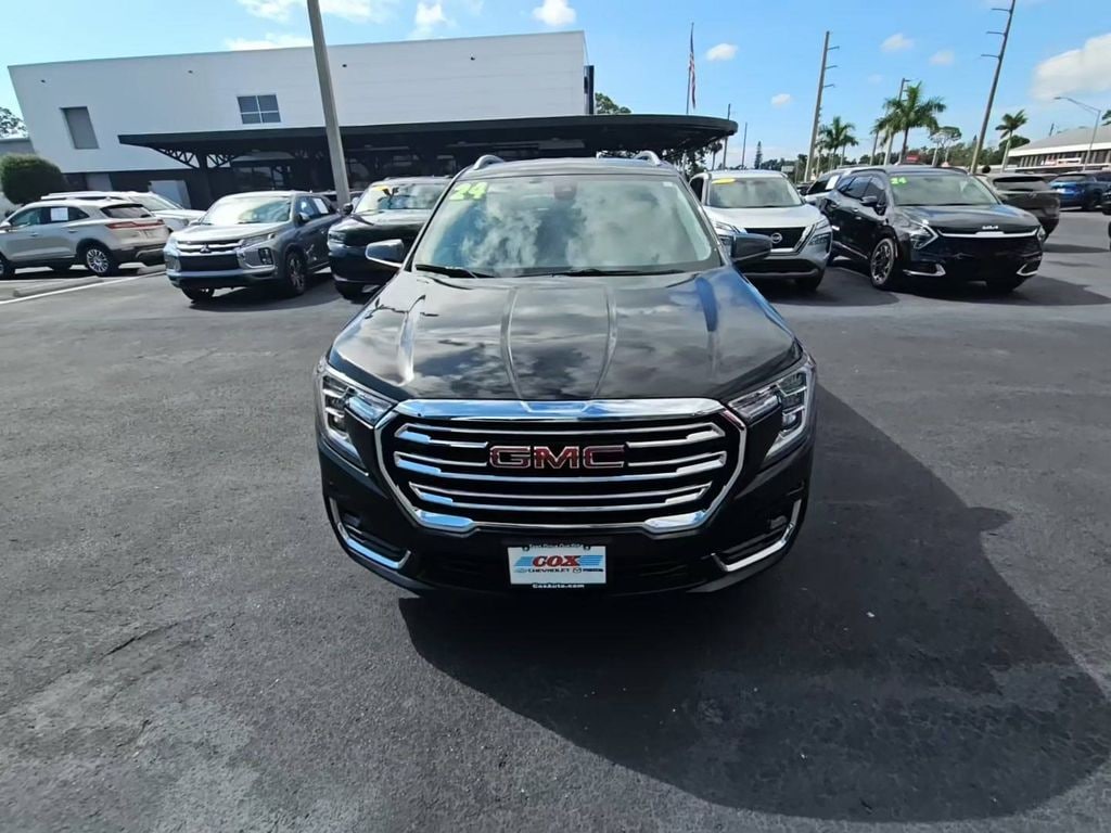 Used 2024 GMC Terrain SLT SUV