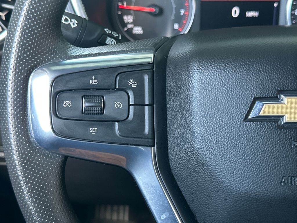 2023 Chevrolet Blazer 2LT photo 3
