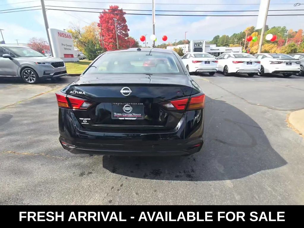 2025 Nissan Altima 2.5 S photo 4