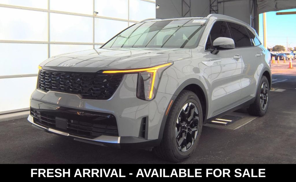 2024 Kia Sorento S photo 3