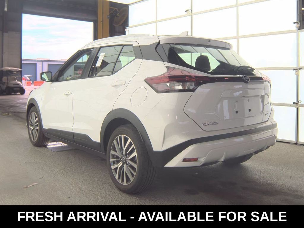 Used 2024 Nissan Kicks SV SUV
