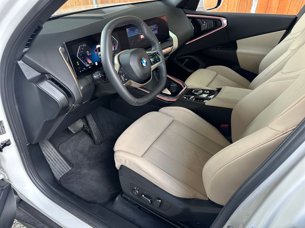 2025 Bmw X3 30x Drive photo 2