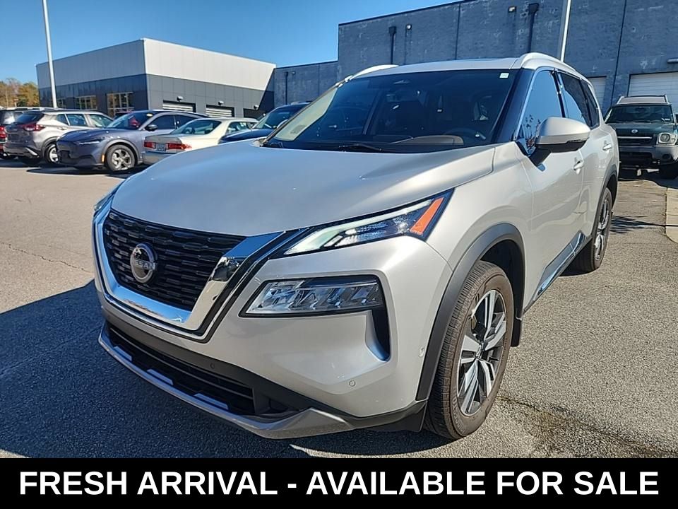 2023 Nissan Rogue SL photo 3