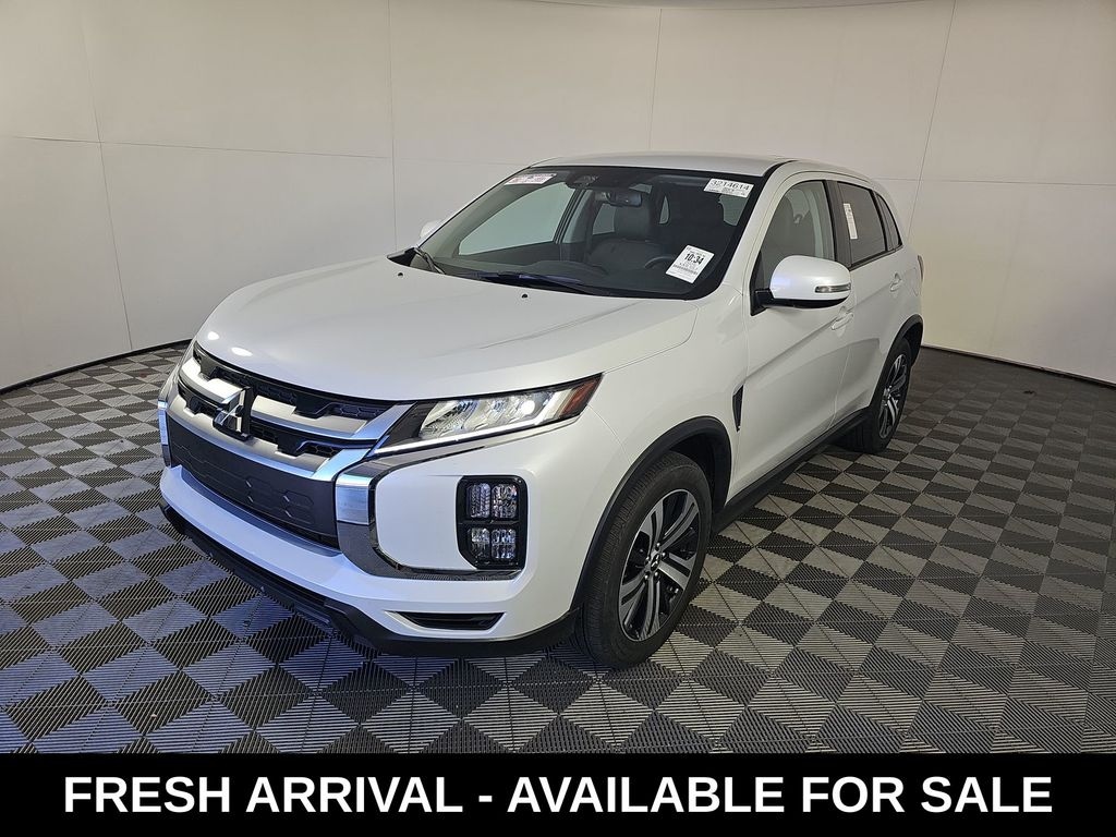 Used 2025 Mitsubishi Outlander Sport 2.0 SE SUV