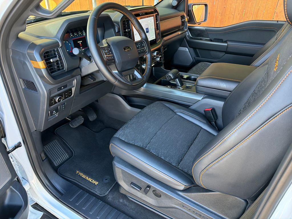 2025 Ford F-150 Tremor photo 2