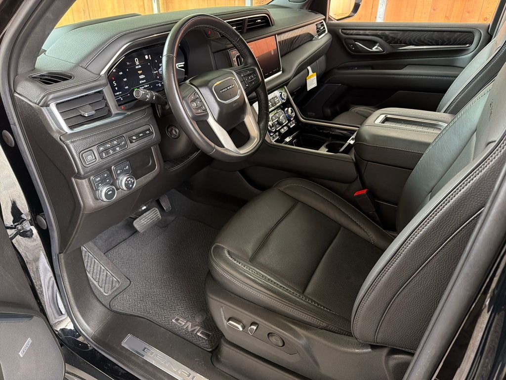 Used 2022 GMC Yukon Denali SUV